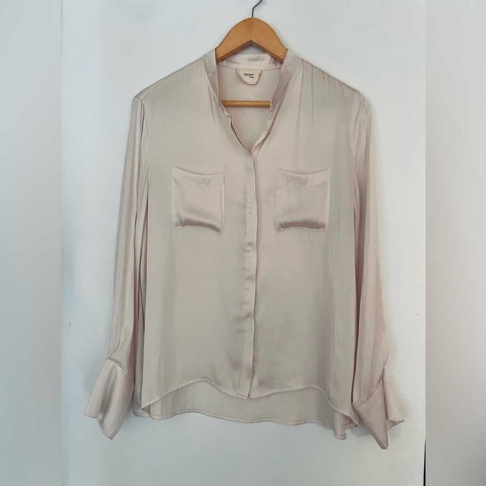 reset by jane silky long sleeve top Cream Blouse front pockets - Picture 2 of 5